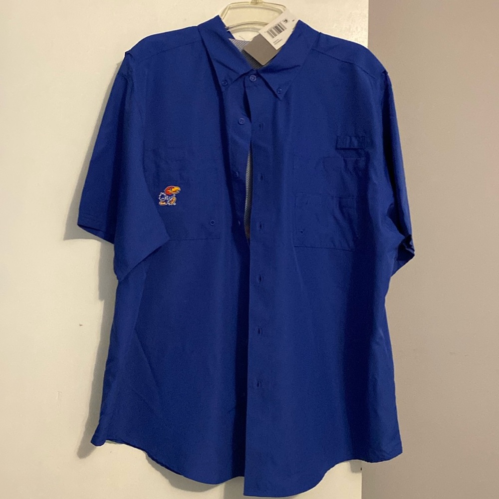 Pro Edge by Knights Apparel Men’s Jayhawks Short Sleeve Button Down Shirt